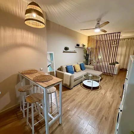 Glam Estudio * טורמולינוס